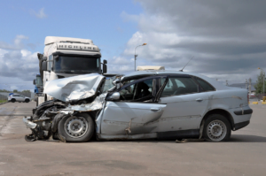 Truck crashes orlando truck accident attorney